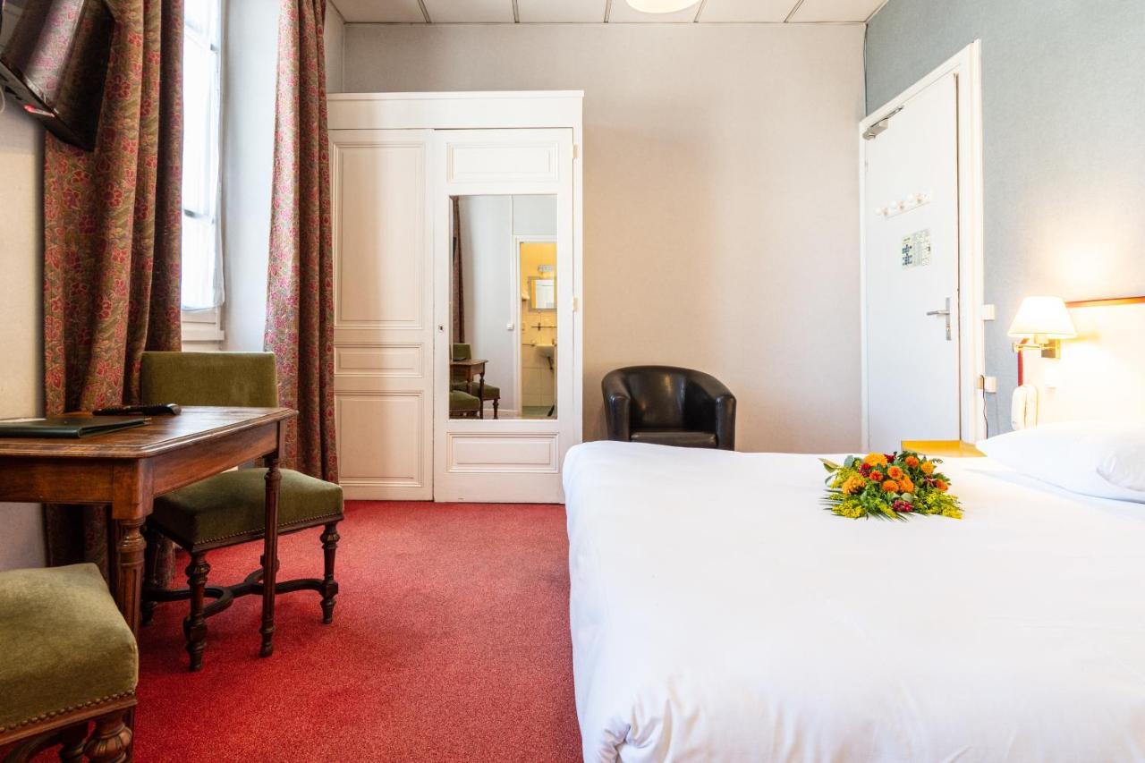 Hotel Des Bains 엑스레뱅 외부 사진
