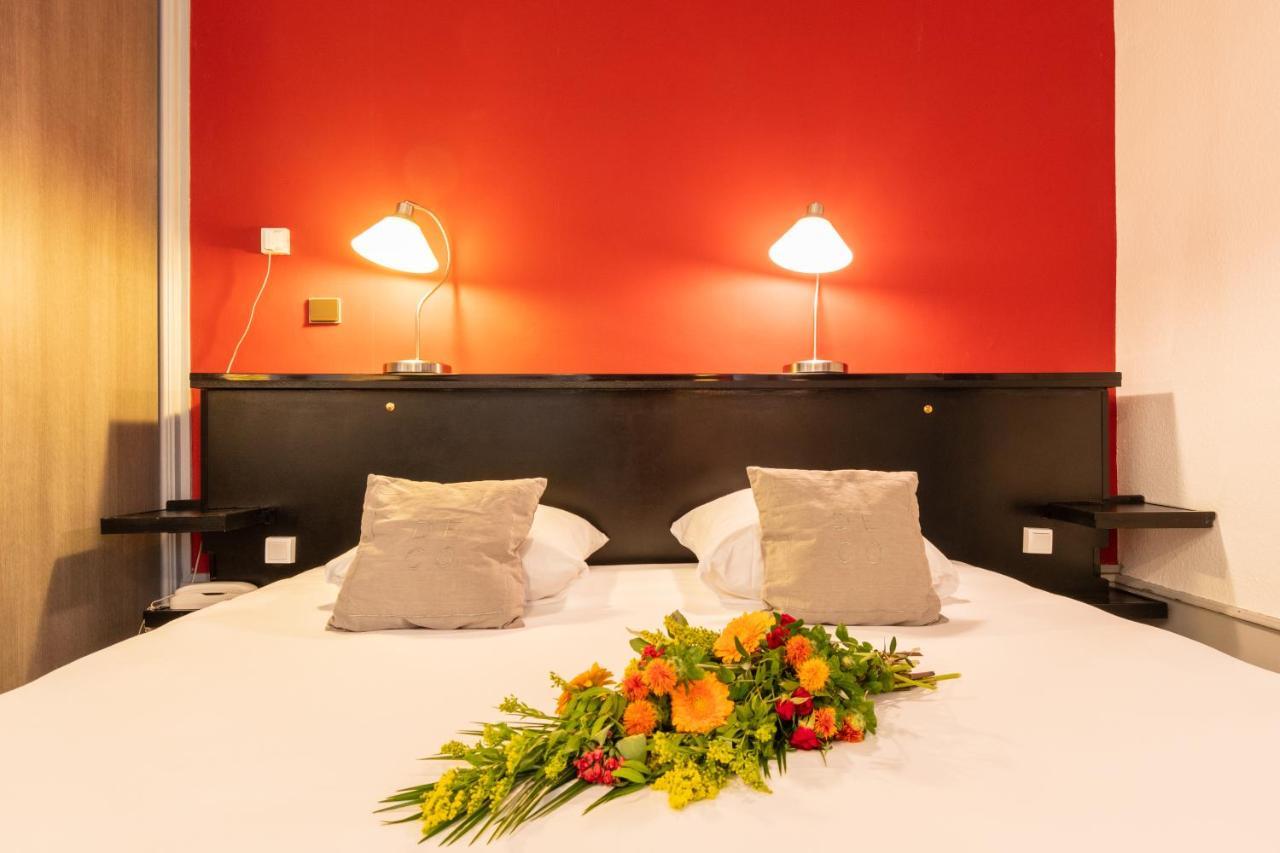 Hotel Des Bains 엑스레뱅 외부 사진