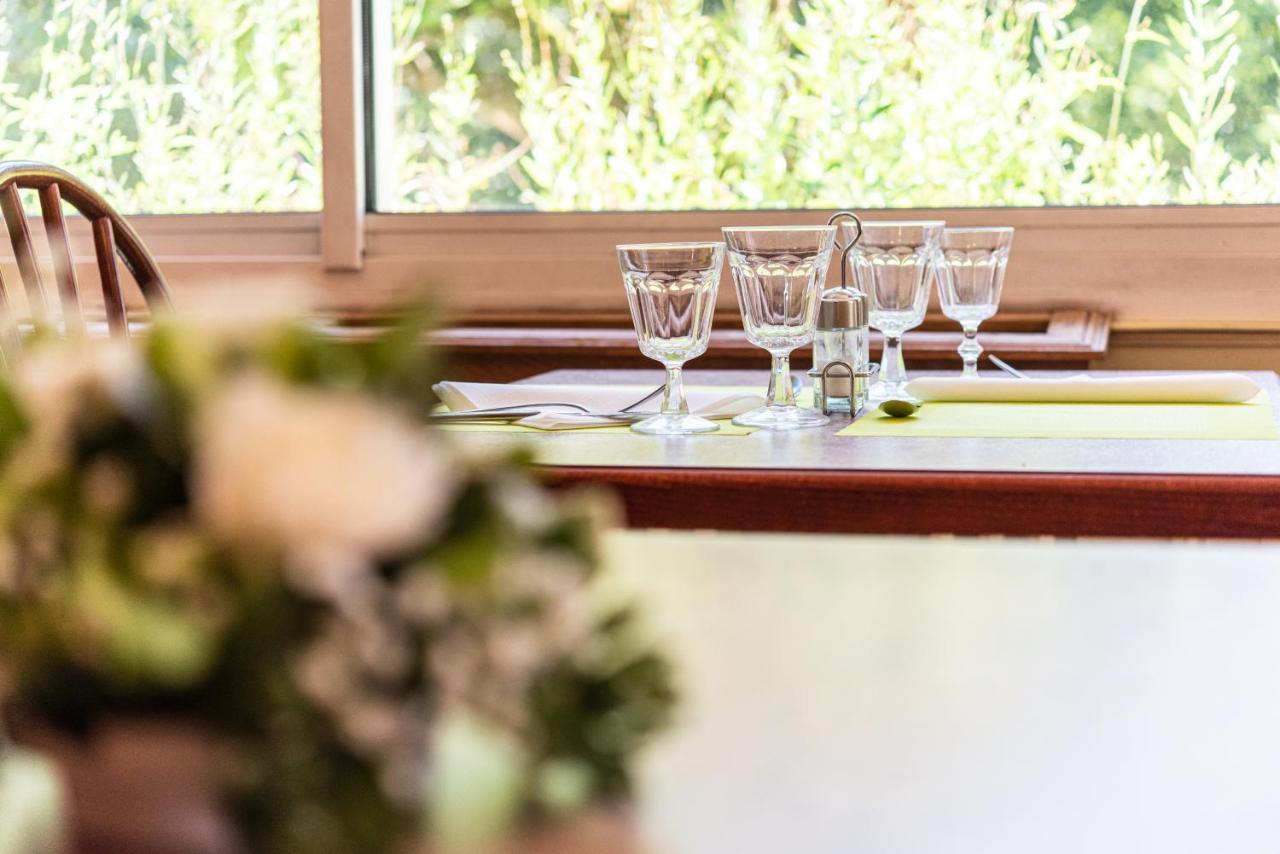 Hotel Des Bains 엑스레뱅 외부 사진