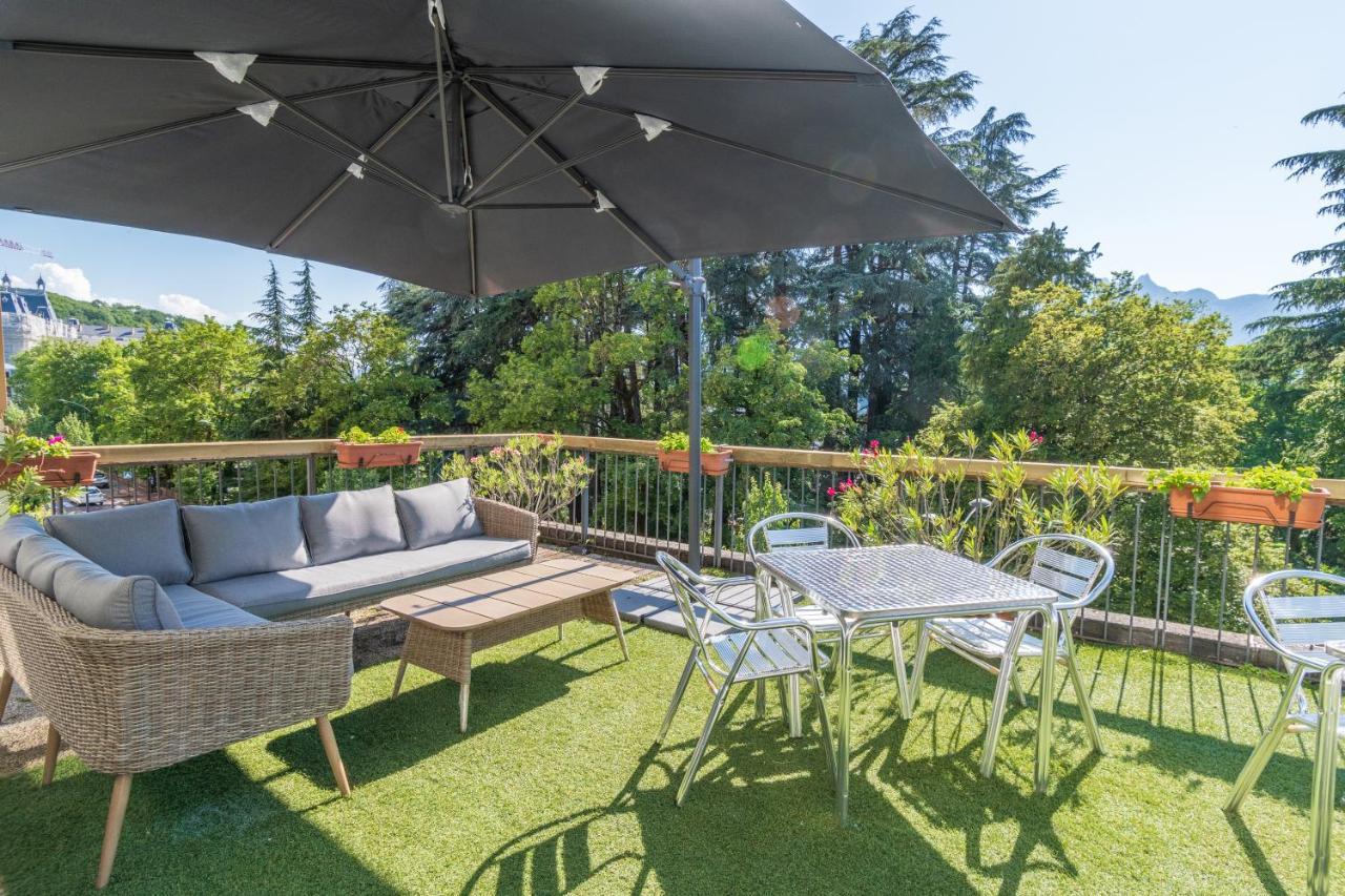 Hotel Des Bains 엑스레뱅 외부 사진